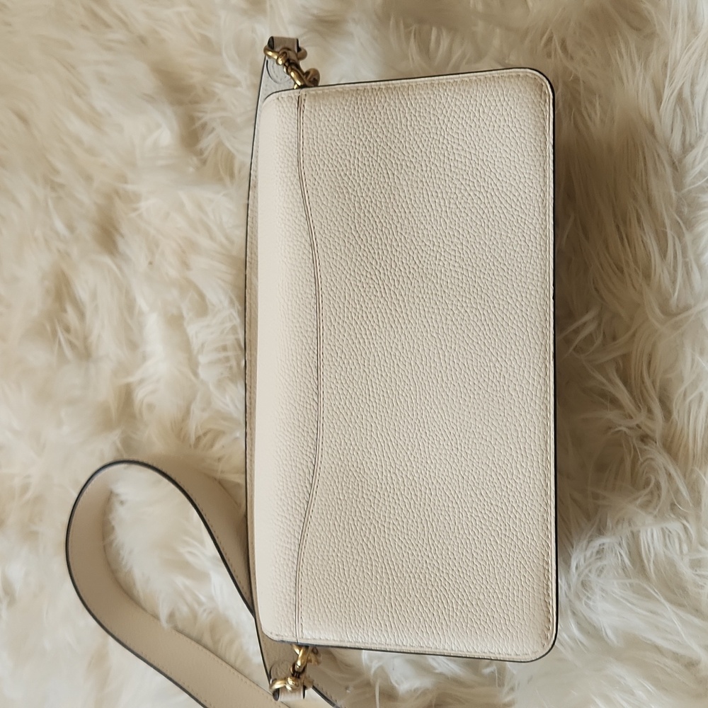 COACH Logo Closure Pebbled Leather Shoulder Bag in white/chalk/brass - Picture 13 of 17
